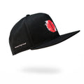 schwarzes Snapback Cap von Hanzo Aufguss Art, Seitenansicht rechts Schriftzug bewatermyfriend